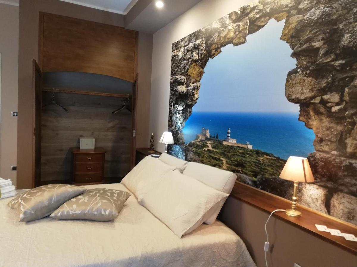 La Casa Di Adele Cagliari B&B Exteriör bild