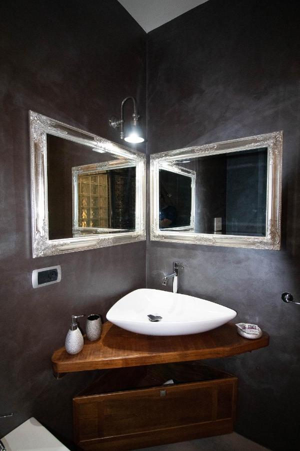 La Casa Di Adele Cagliari B&B Exteriör bild