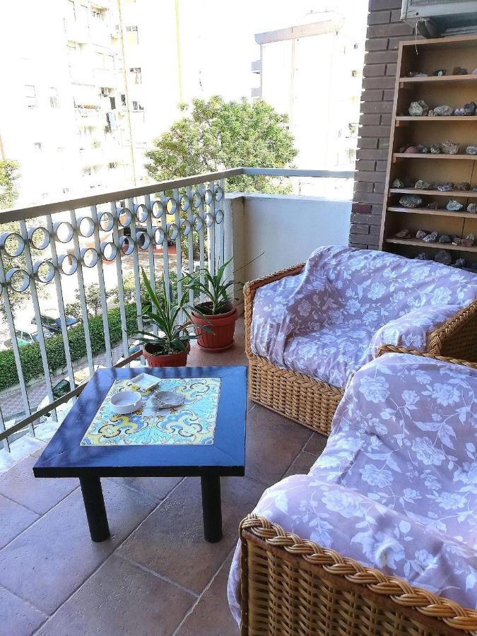La Casa Di Adele Cagliari B&B Exteriör bild